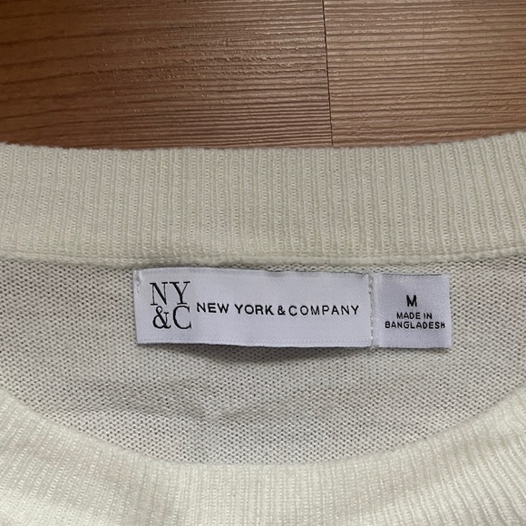 New York & Company Off-White/Cream Knit Top - Picture 2 of 2